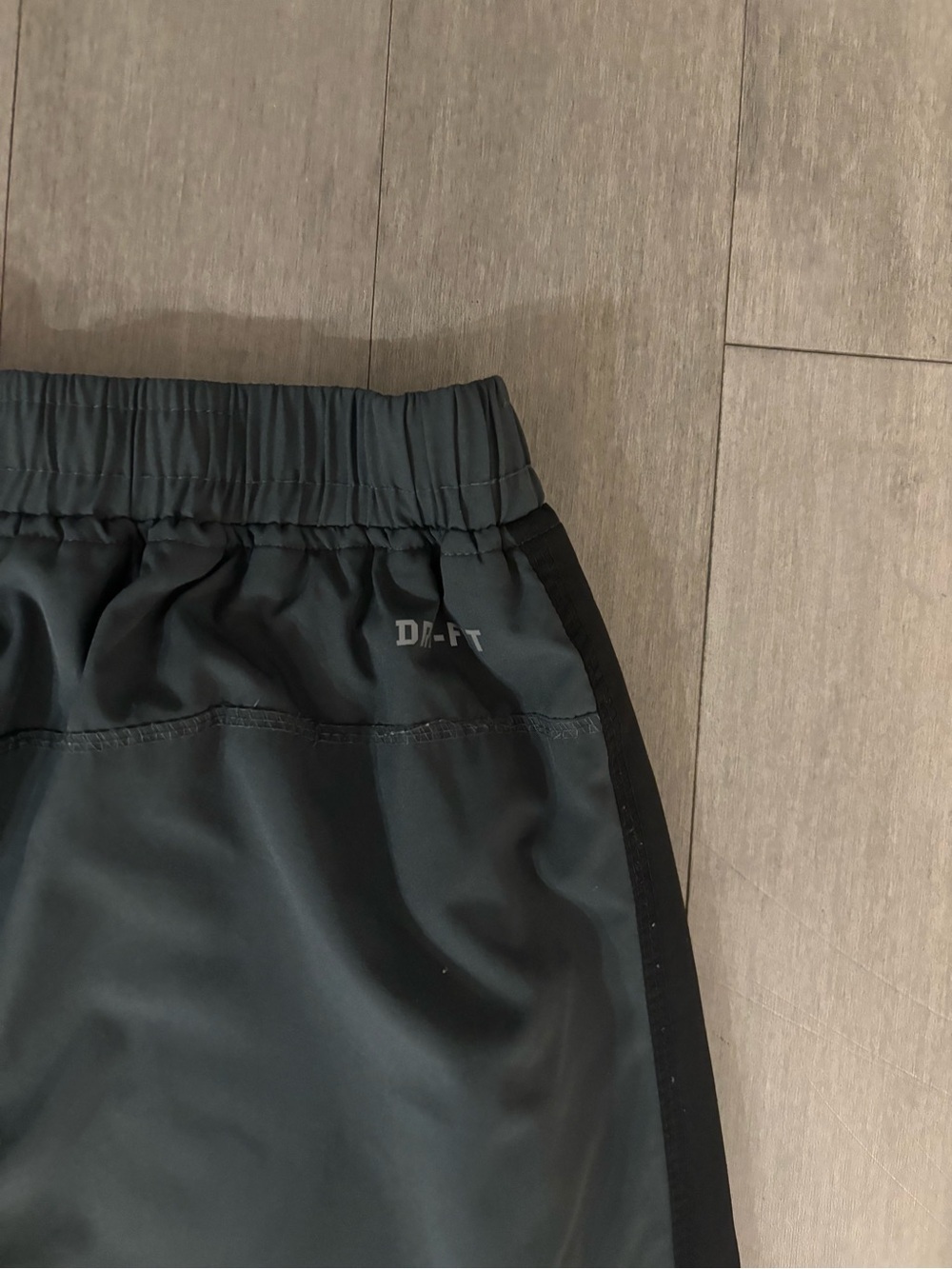 Nike Air Max Track Pants in Charcoal Gray with Black Panels - Picture 6 of 7